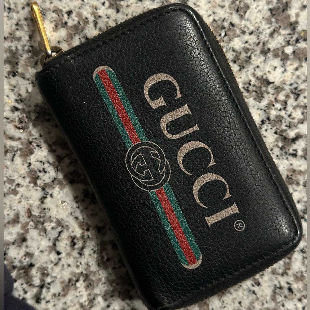 Gucci small zip around wallet